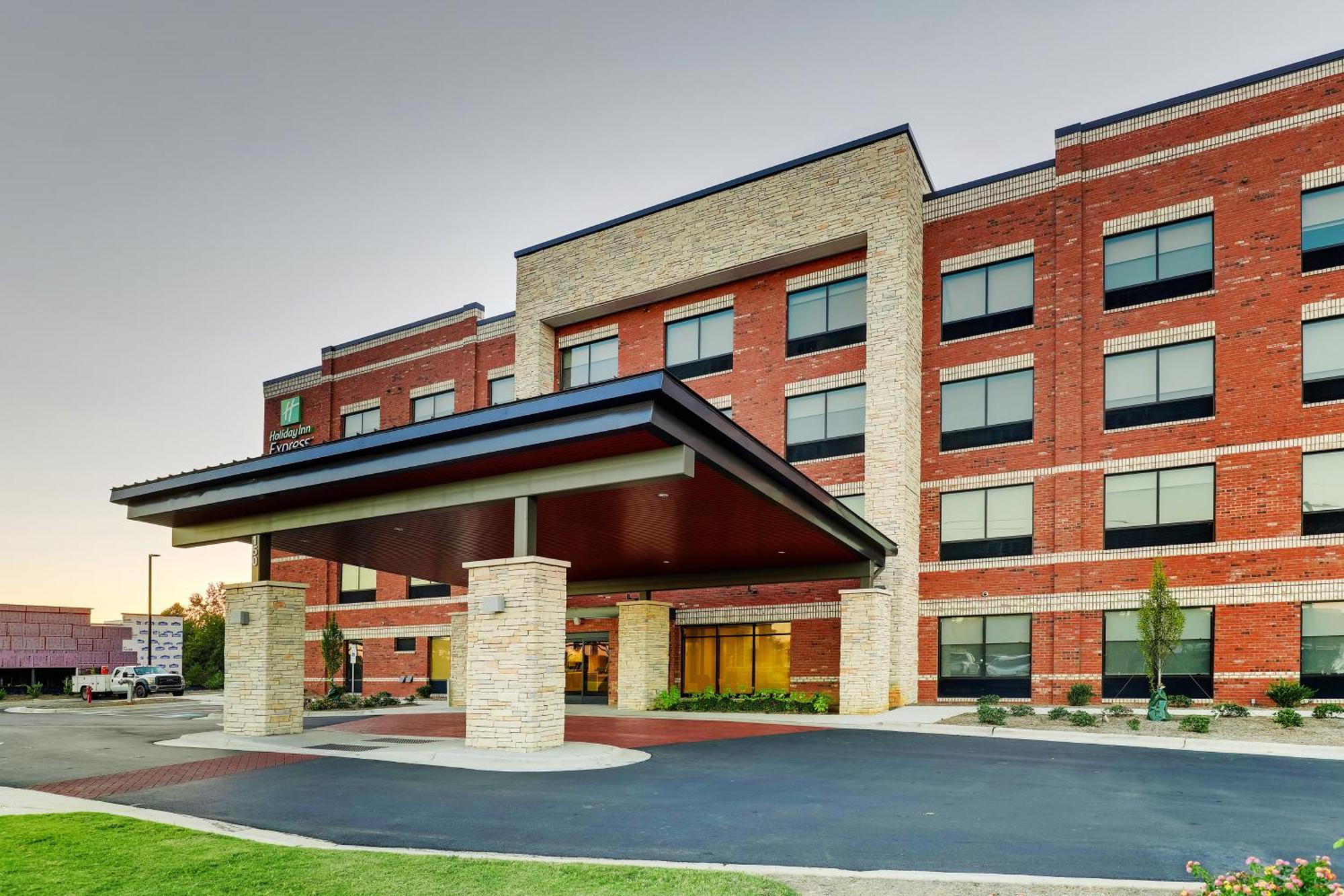 Holiday Inn Express Holly Springs - Raleigh Area By Ihg Exterior photo